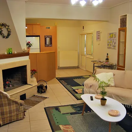 Apartment Sunday's Cosy Volos